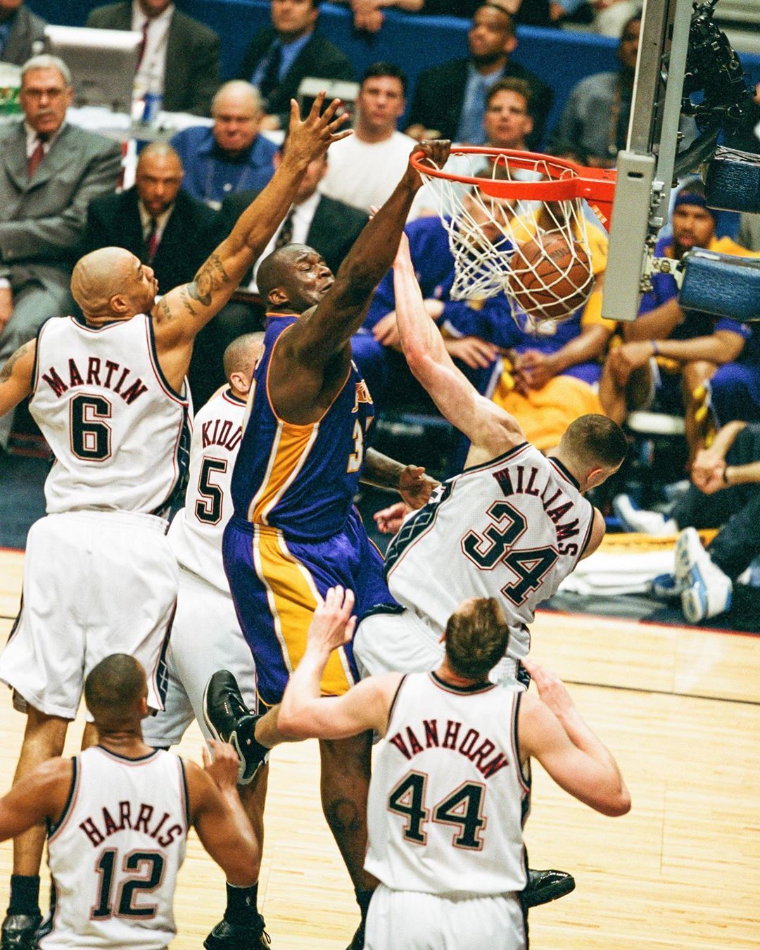 欧文与凯文 欧文与凯文