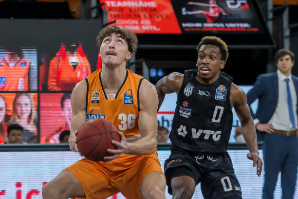 中国女队在 中国女队在